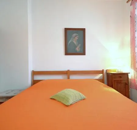 Villa Povlja * פובליה